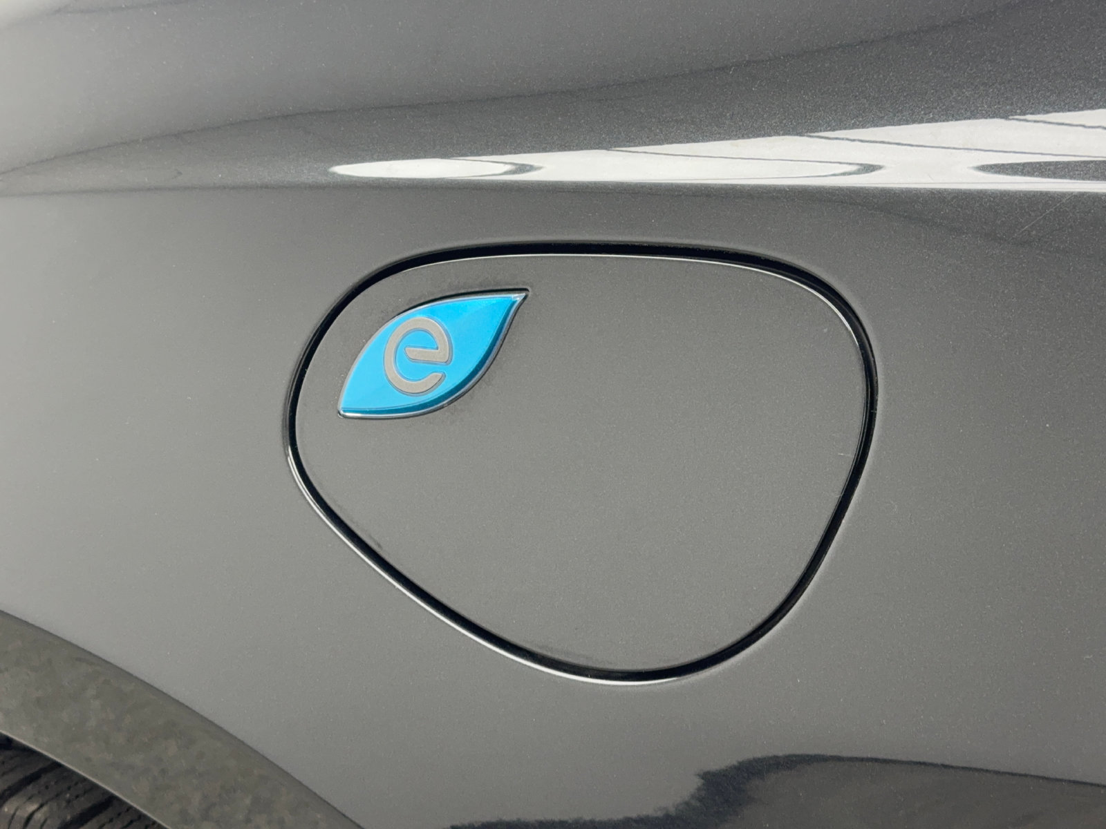 Used 2023 Chrysler Pacifica Touring-L FWD image 43