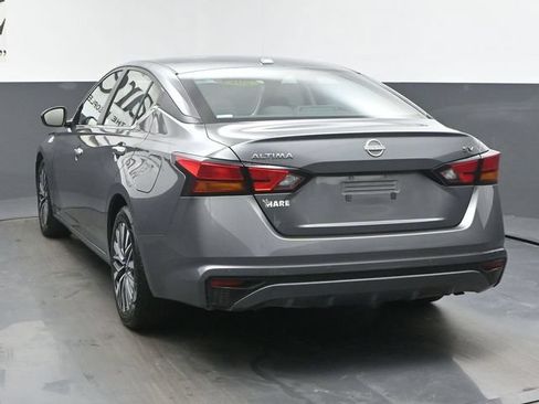 Used 2024 Nissan Altima 2.5 SV FWD image 49
