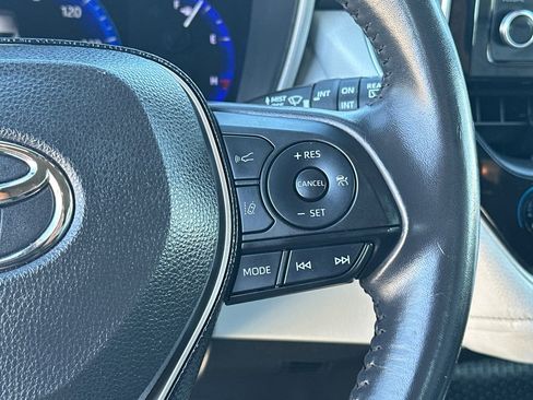 Used 2021 Toyota Corolla XSE image 22