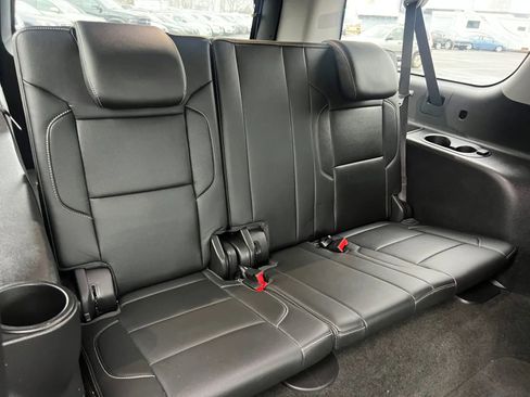 Used 2018 GMC Yukon XL SLT w/ Open Road Package image 19