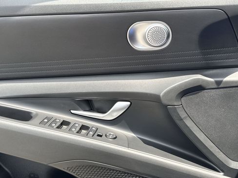 Certified 2023 Hyundai Elantra SEL FWD image 15