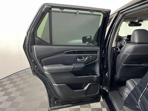 Used 2023 Honda Pilot EX-L image 31