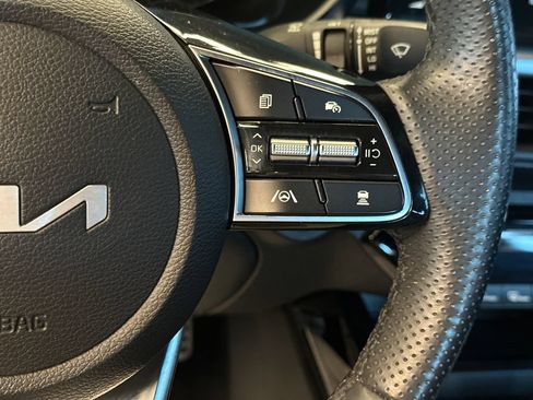 Used 2023 Kia Forte GT-Line w/ GT-Line Premium Package FWD image 12