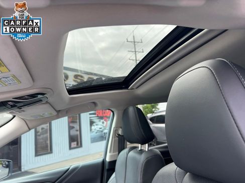 Used 2023 Subaru Outback Limited AWD/4WD image 11