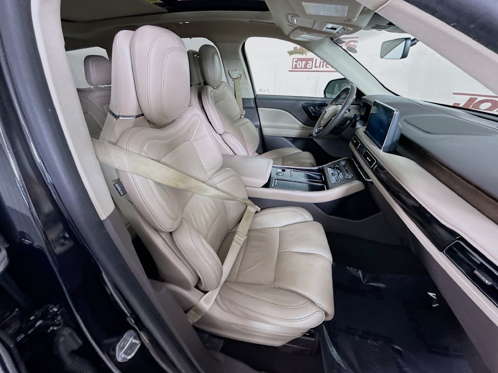 Used 2020 Lincoln Aviator Reserve w/ Equipment Group 201A AWD/4WD image 35