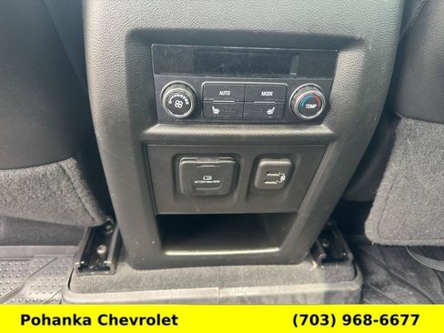 Used 2023 Chevrolet Traverse Premier w/ Redline Edition AWD/4WD image 30