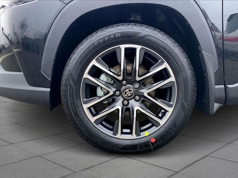 New 2026 Toyota Corolla Cross XLE image 11