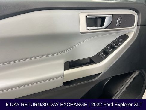 Used 2022 Ford Explorer XLT w/ Equipment Group 202A image 23