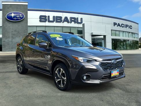 Used 2024 Subaru Crosstrek 2.0i Premium w/ Crosstrek Mirror Package AWD/4WD image 1