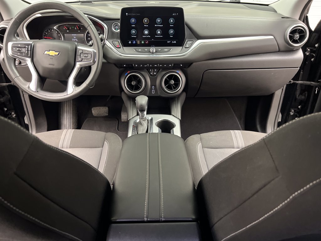 Used 2025 Chevrolet Blazer LT FWD image 43