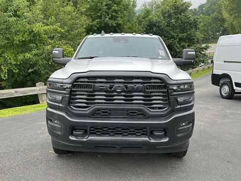 New 2025 RAM 3500 Tradesman image 3