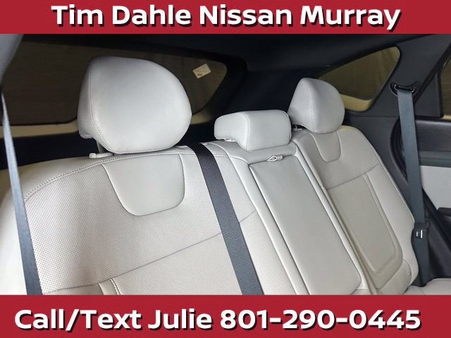 Used 2025 Hyundai Tucson Limited AWD/4WD image 19