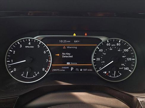 Used 2022 Nissan Pathfinder SV w/ SV Black Package image 11