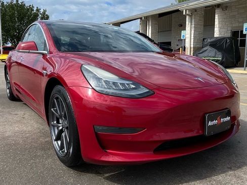 Used 2018 Tesla Model 3 Long Range AWD/4WD image 3