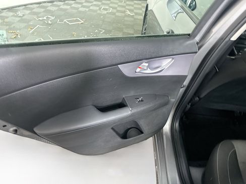 Used 2024 Kia Forte LXS image 25