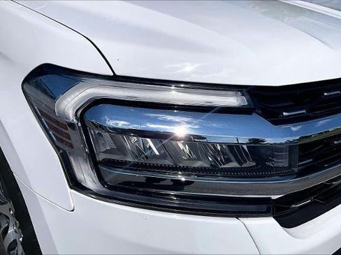 Used 2022 Ford Expedition Max Limited RWD image 27