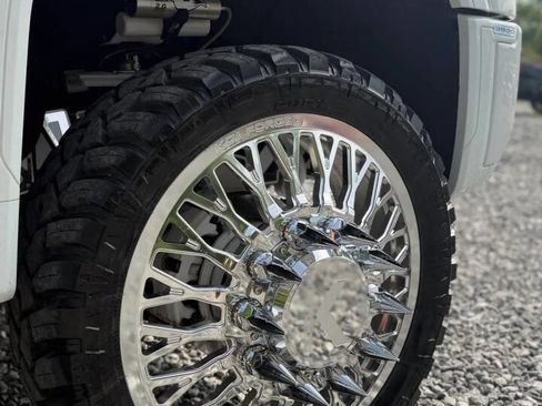 Used 2025 GMC Sierra 3500 Denali w/ Denali Reserve Package image 10