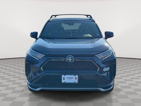 Used 2021 Toyota RAV4 SE w/ Weather & Moonroof Package AWD/4WD image 2