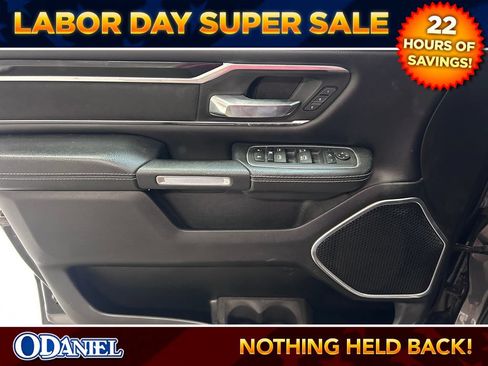 Used 2022 RAM 1500 Laramie w/ Sport Appearance Package AWD/4WD image 4