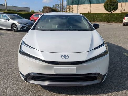 New 2026 Toyota Prius XLE image 9