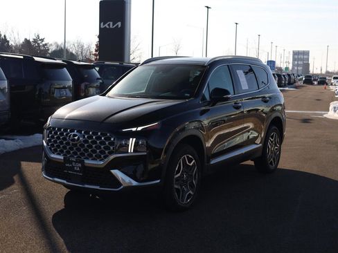 Used 2023 Hyundai Santa Fe Limited image 3