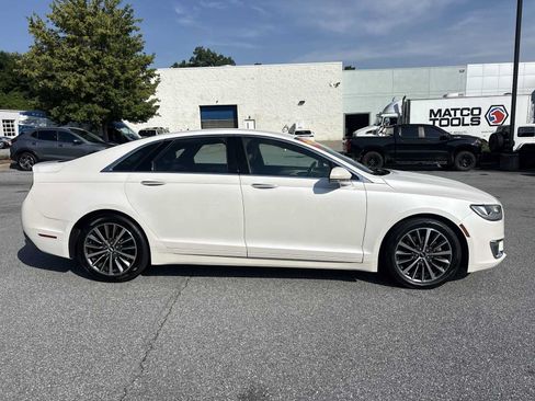 Used 2019 Lincoln MKZ Premiere FWD image 5