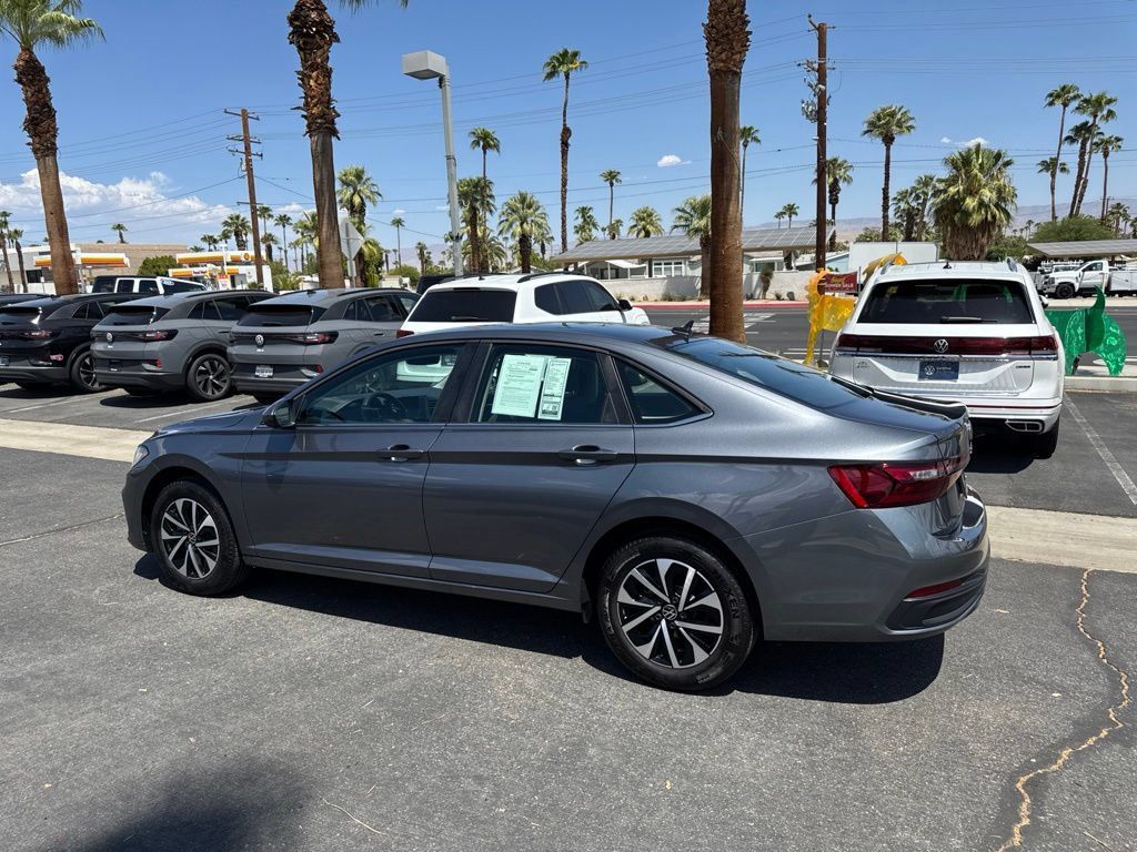 Certified 2026 Volkswagen Jetta S FWD image 4