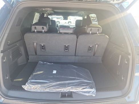 New 2026 Chevrolet Traverse Z71 w/ Enhanced Driving Package image 14