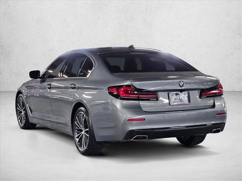 Used 2023 BMW 530i w/ Premium Package RWD image 8