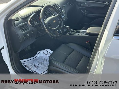 Used 2017 Chevrolet Impala LT image 10