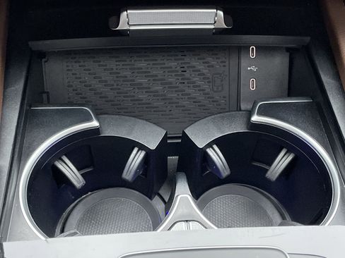 Certified 2025 Mercedes-Benz GLS 450 4MATIC image 35