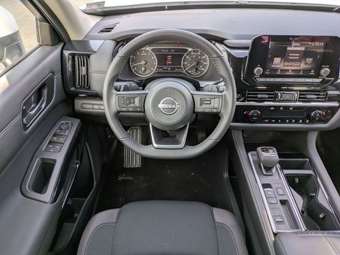 New 2025 Nissan Pathfinder SV w/ Cargo Package image 16