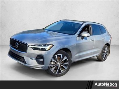 Used 2022 Volvo XC60 B5 Momentum