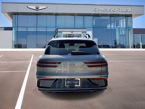 Used 2026 Genesis GV70 2.5T Advanced AWD/4WD image 7