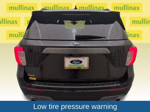 Certified 2023 Ford Explorer XLT w/ Equipment Group 202A RWD image 27