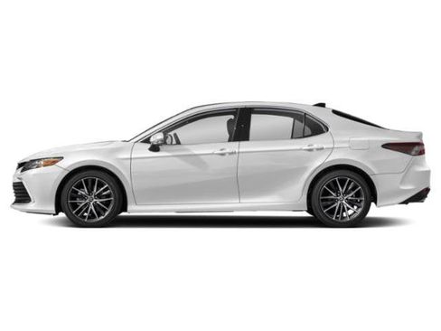 Certified 2024 Toyota Camry XLE FWD image 8