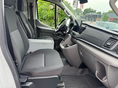 Used 2022 Ford Transit 250 Low Roof AWD image 20