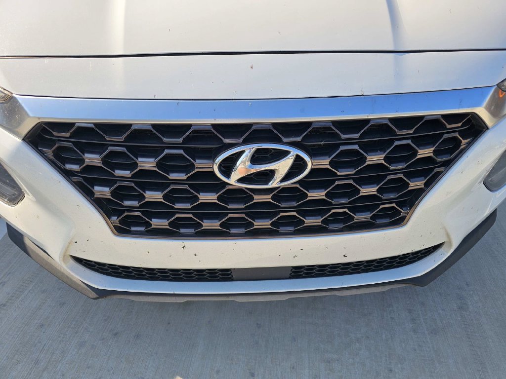 Used 2019 Hyundai Santa Fe SEL FWD image 6