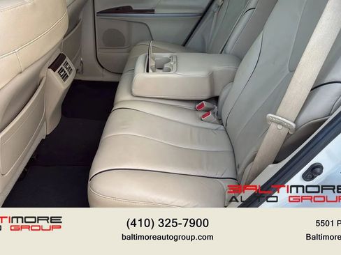 Used 2010 Toyota Venza AWD image 32