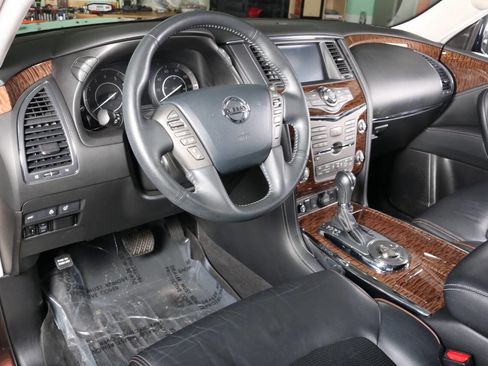 Used 2018 Nissan Armada Platinum image 19