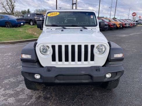 Used 2021 Jeep Wrangler Unlimited Sport image 9