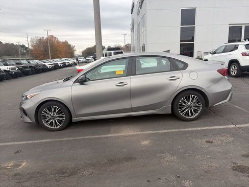 Used 2022 Kia Forte GT-Line image 4