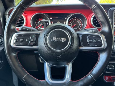 Used 2021 Jeep Wrangler Unlimited Rubicon image 23