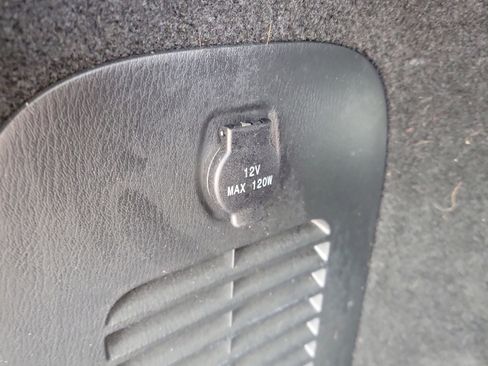 Used 2020 Nissan Pathfinder SV w/ Cargo Package image 8