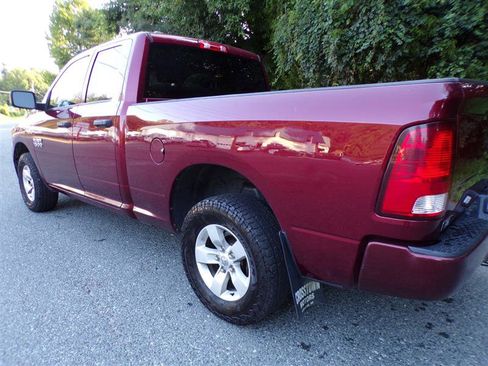 Used 2018 RAM 1500 Express image 9