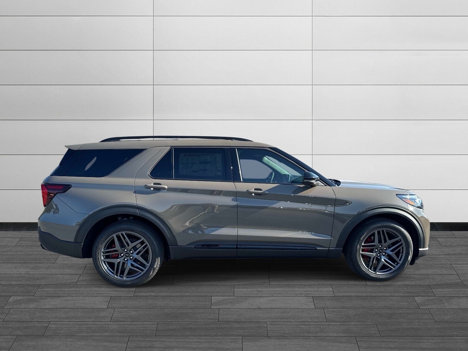 New 2026 Ford Explorer ST AWD/4WD image 2