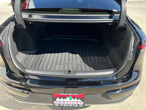 Certified 2025 Toyota Crown Platinum AWD/4WD image 24