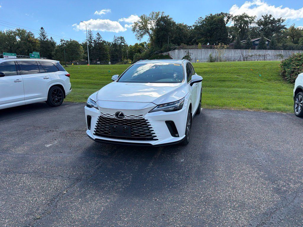 Used 2023 Lexus RX 350 Premium w/ Accessory Package AWD/4WD image 9