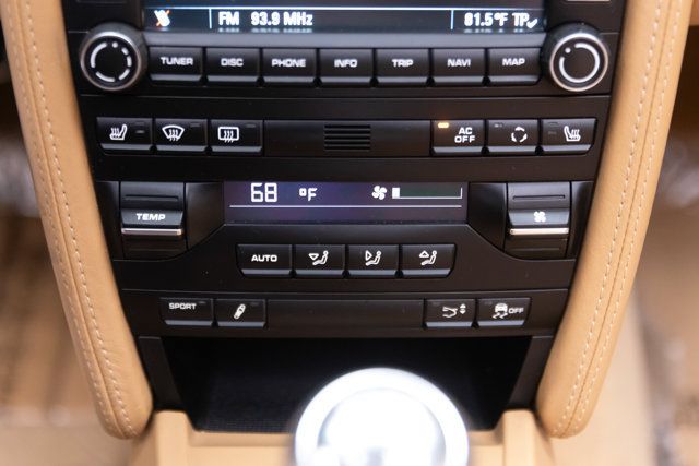 Used 2012 Porsche 911 Turbo w/ Sport Chrono Pkg AWD/4WD image 95