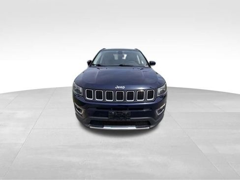Used 2018 Jeep Compass Limited w/ Safe & Security Group AWD/4WD image 3